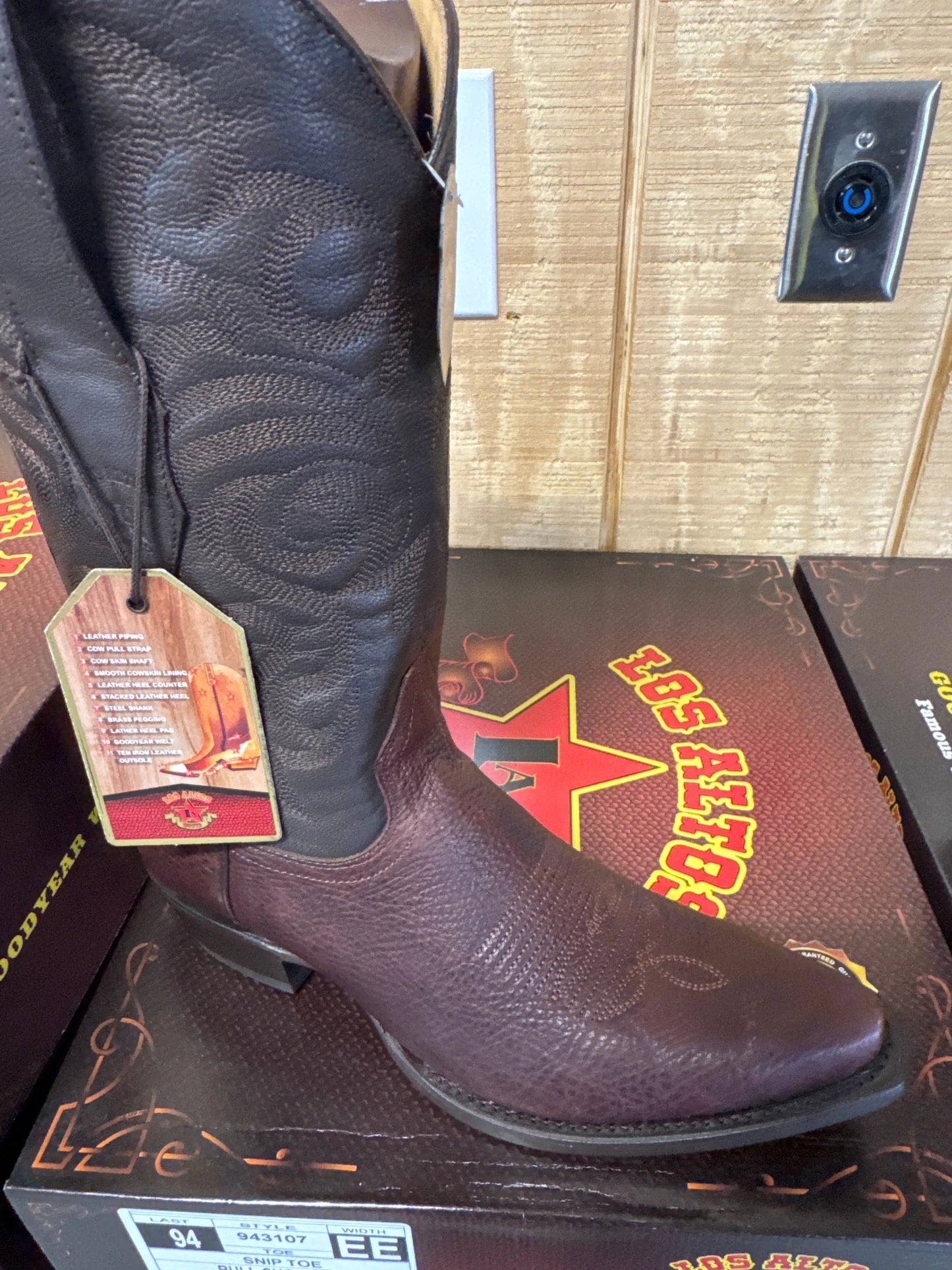 Los Altos Bull Shoulder Brown Snip Toe Cowboy Boots For Men Durable Leather Western Footwear With All Day Comfort by Los Altos