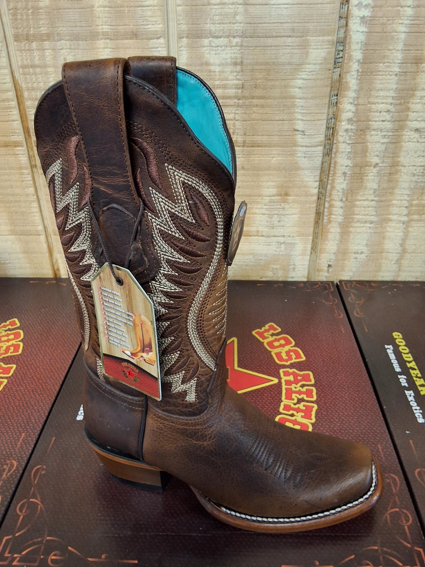 Los Altos Walnut Womens Dubai Toe Cowgirl Boot In Rage Walnut Finish Western Style by Los Altos