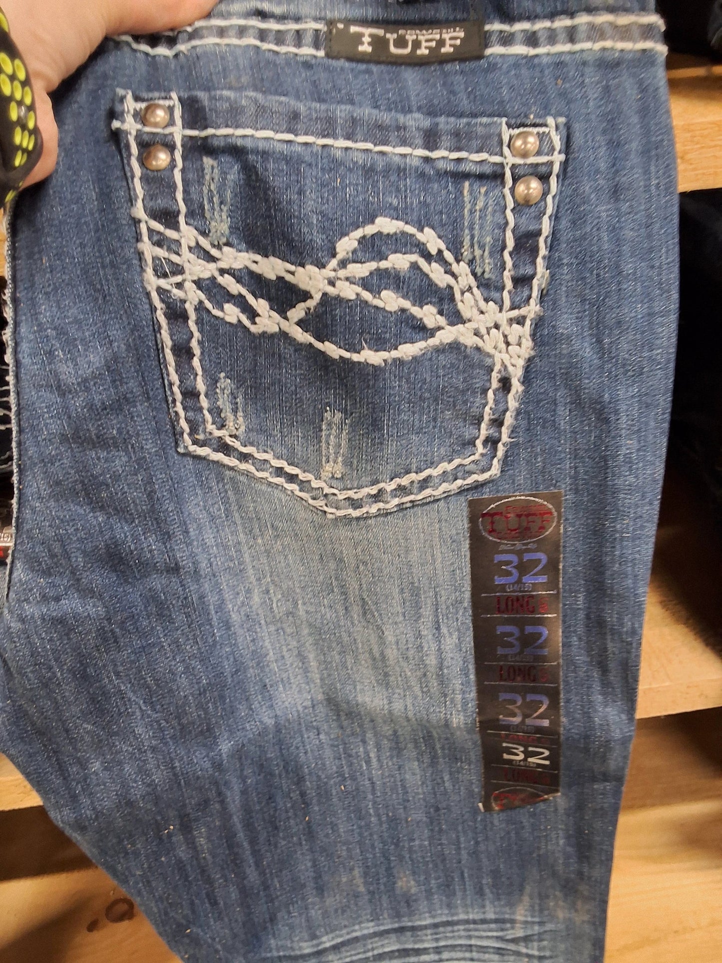 Cowgirl Tuff Womens Jeans Whip It Good Classic Fit Stretch Denim For Western Fashion Size 24 by Cowgirl Tuff