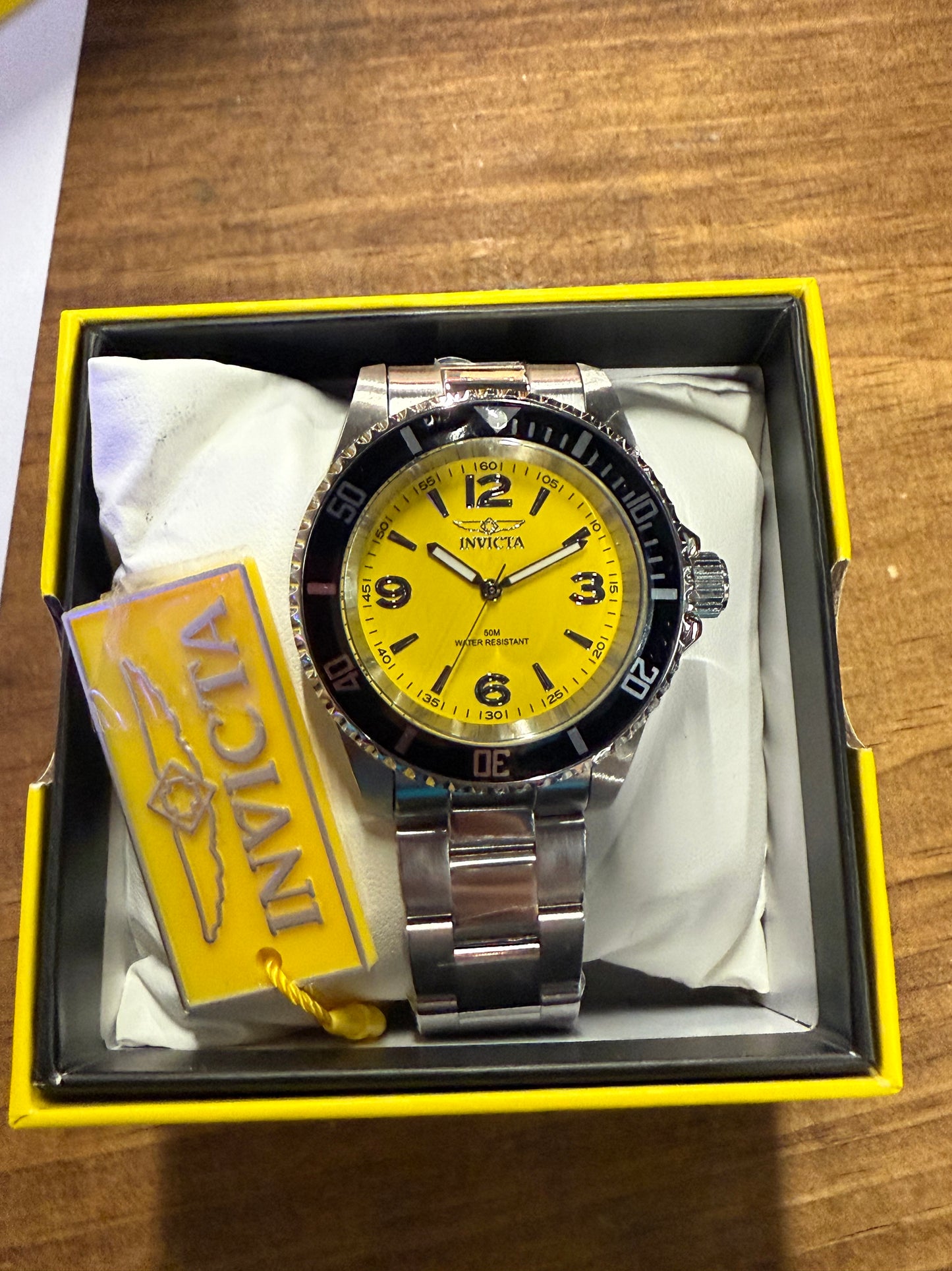 Invicta/ Chase Durer Watches/Sunglasses