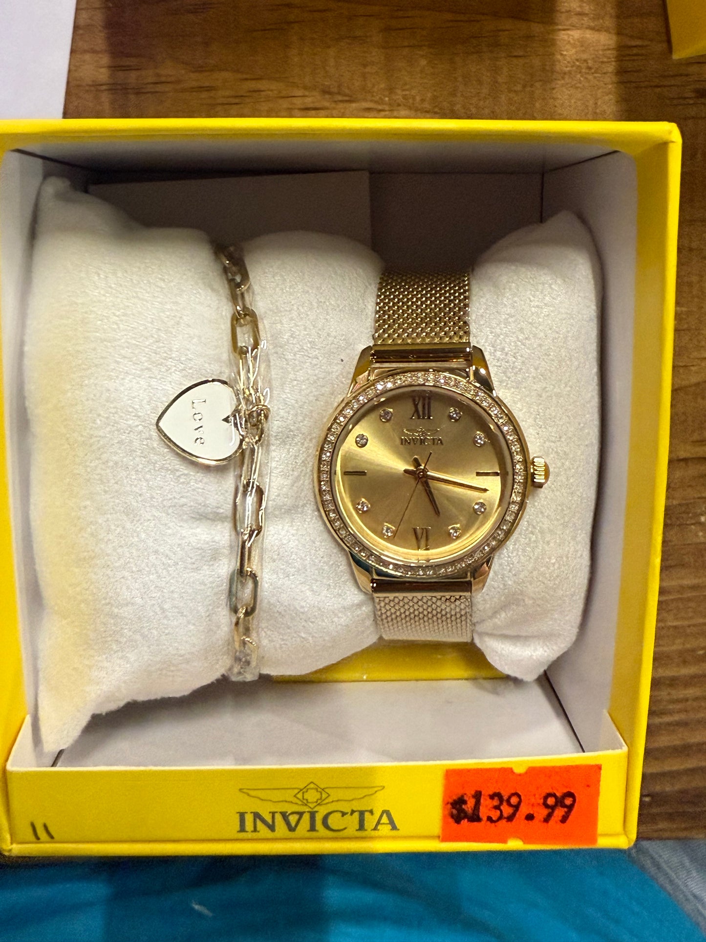 Invicta/ Chase Durer Watches/Sunglasses