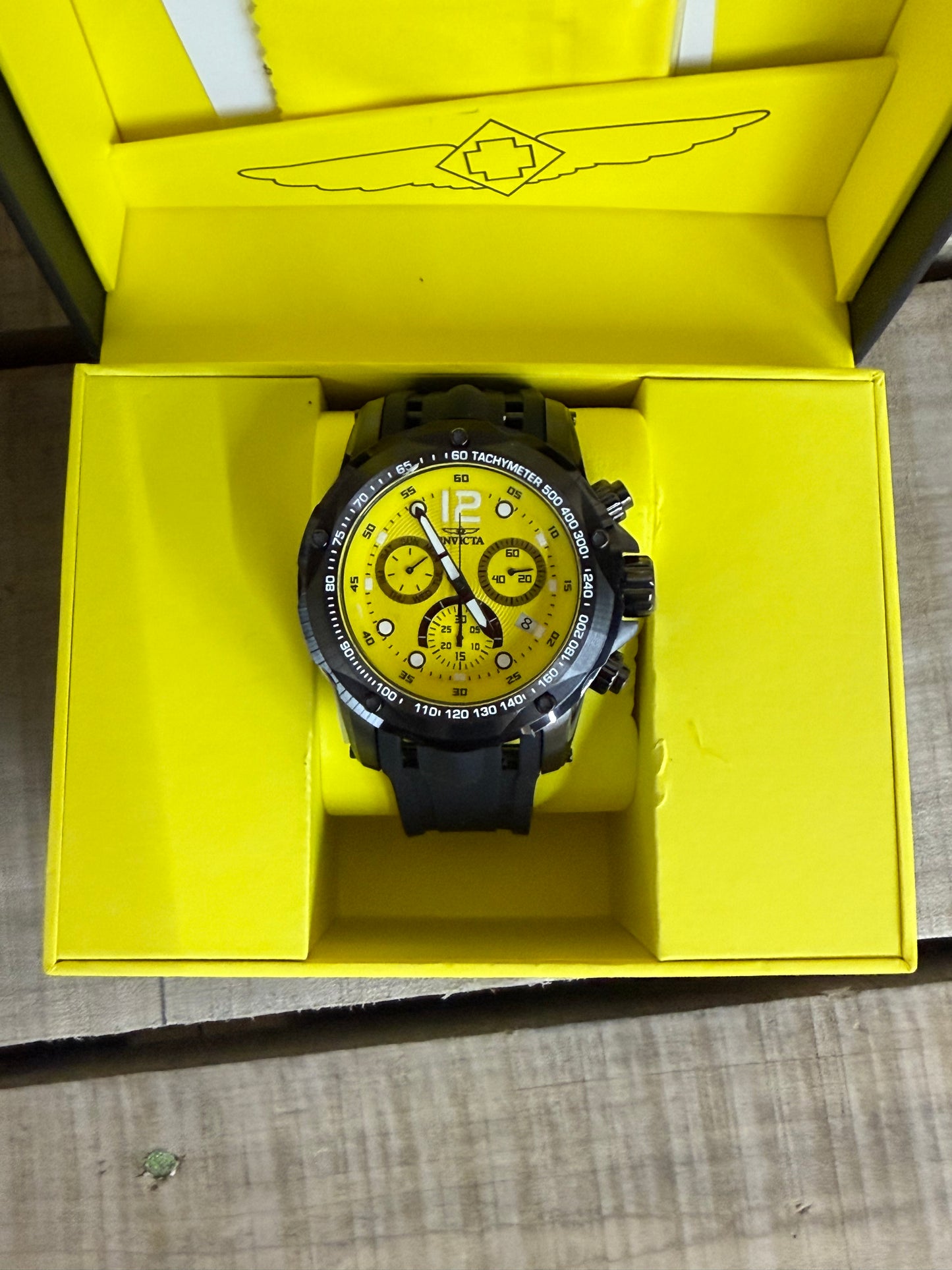 Invicta/ Chase Durer Watches/Sunglasses