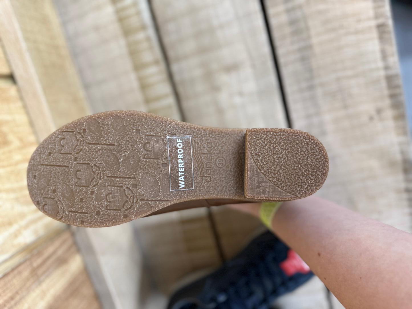 Dansko Daisie Waterproof Burnished Tan