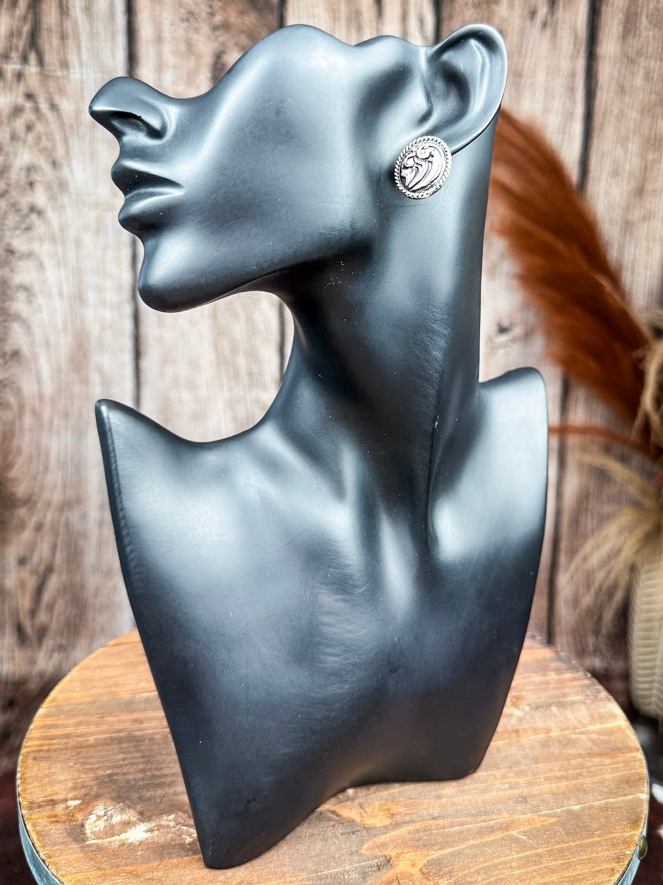 Vaquera Western Concho Fashion Stud Earring Set – 3-Pack
