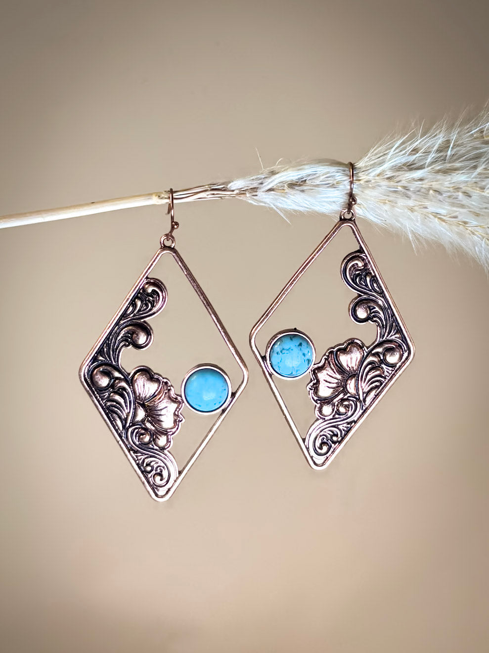 Magnolia Dangle Fashion Earrings - Copper