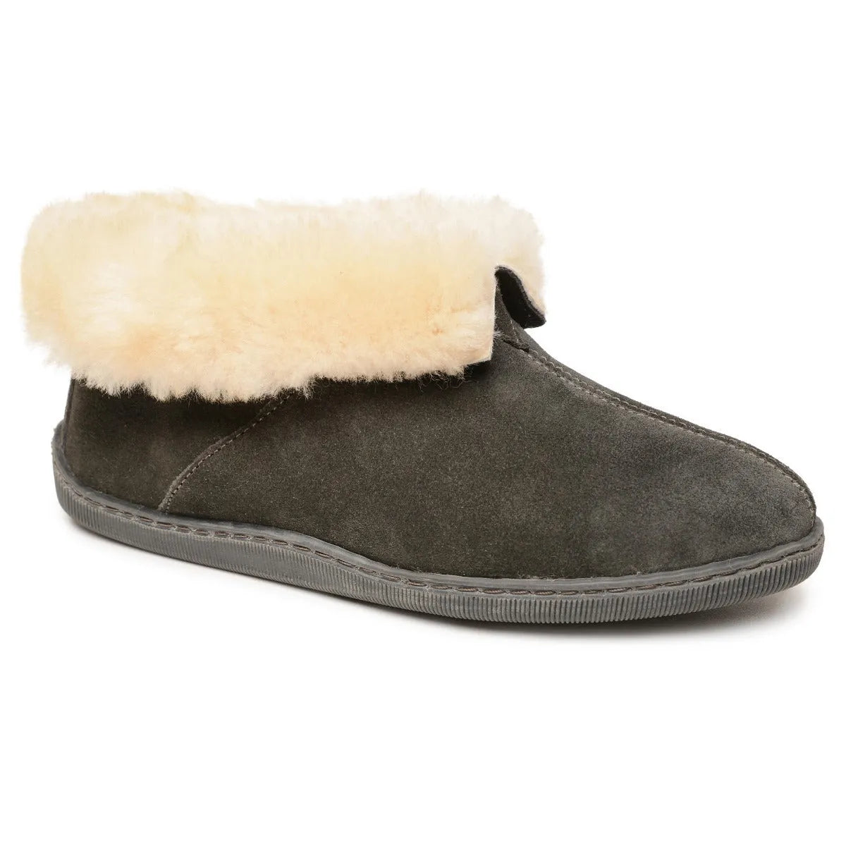 Minnetonka Sheepskin Ankle Boot - Mens Slippers