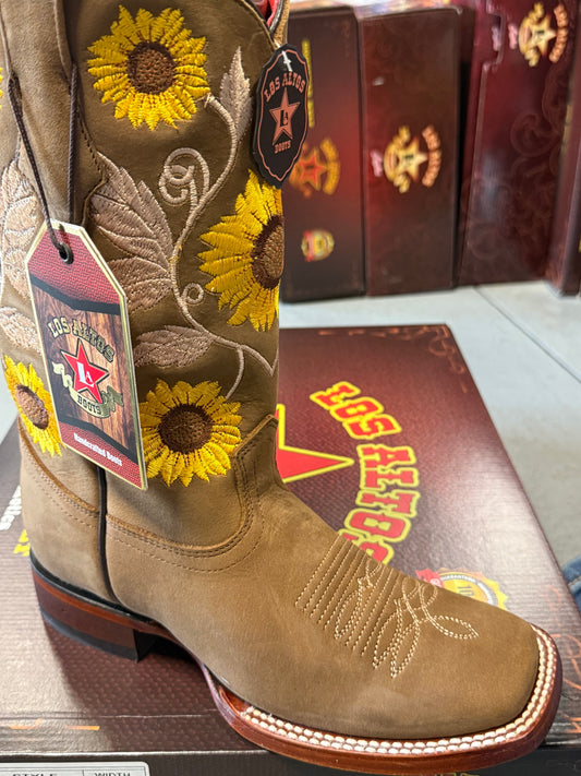 Los Altos Women’s Sunflower Tan Square Toe Boots
