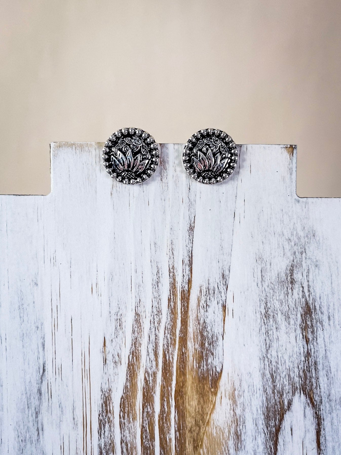 Eliza Flower Stud Fashion Earrings - Silver