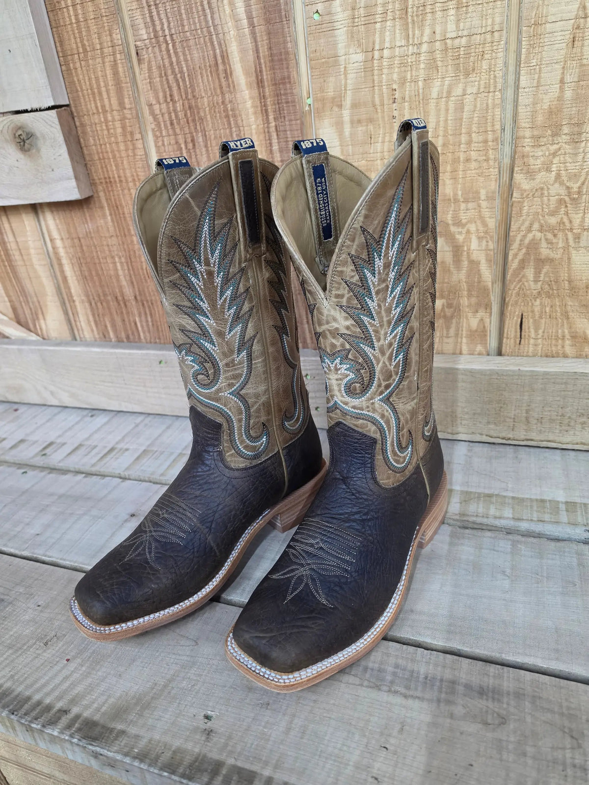 HYER Kincaid by Wild West Outfitters