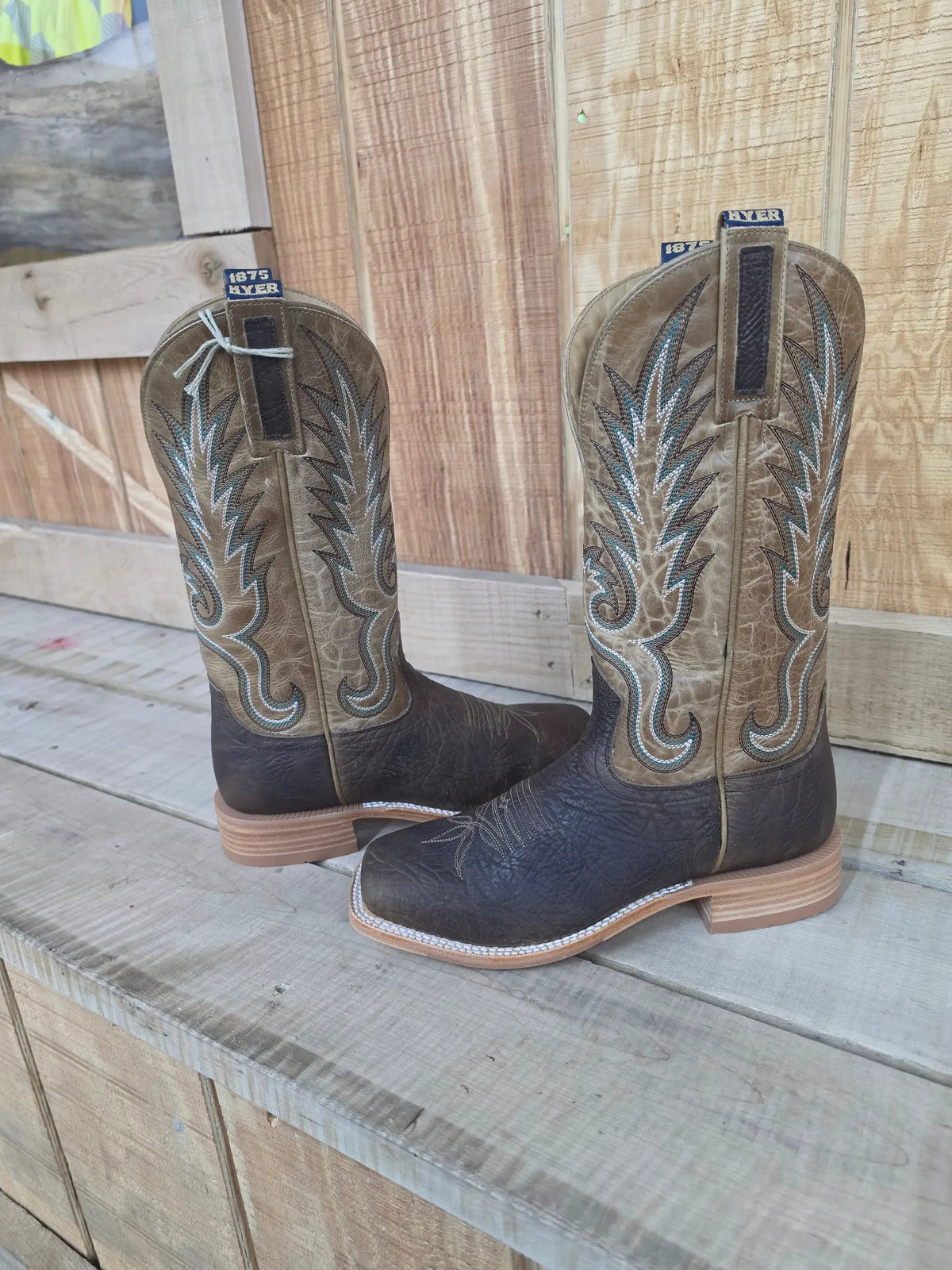 HYER Kincaid by Wild West Outfitters